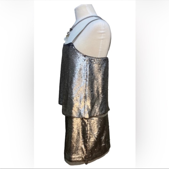 Banana Republic Strappy Sequin Dress size 8 - Picture 3 of 5